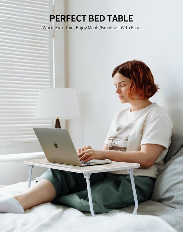 Foldable lap desk
