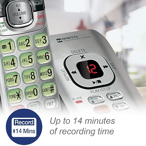Digital caller ID phone with handset, speakerphone, and call waiting features.