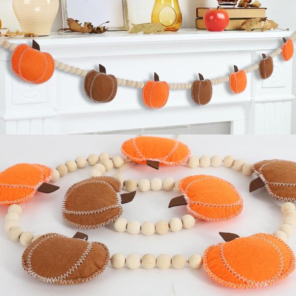 Pumpkin Garland – Fall and Thanksgiving Decor with Felt Pumpkins and Wooden Beads for Rustic Autumn Home