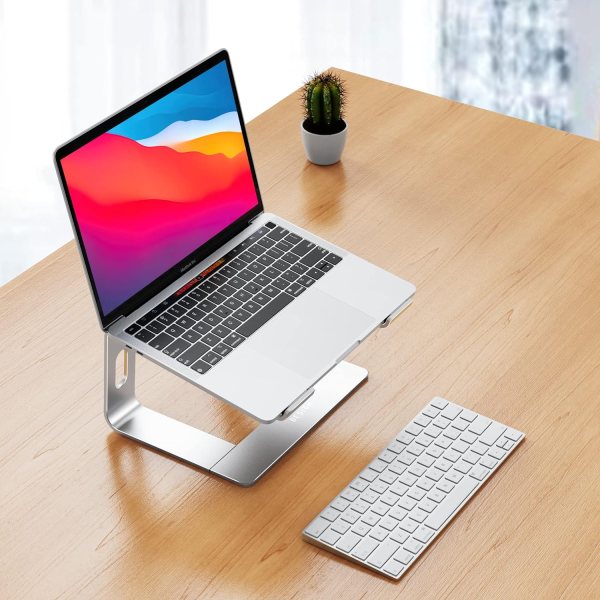 Ergonomic laptop stand